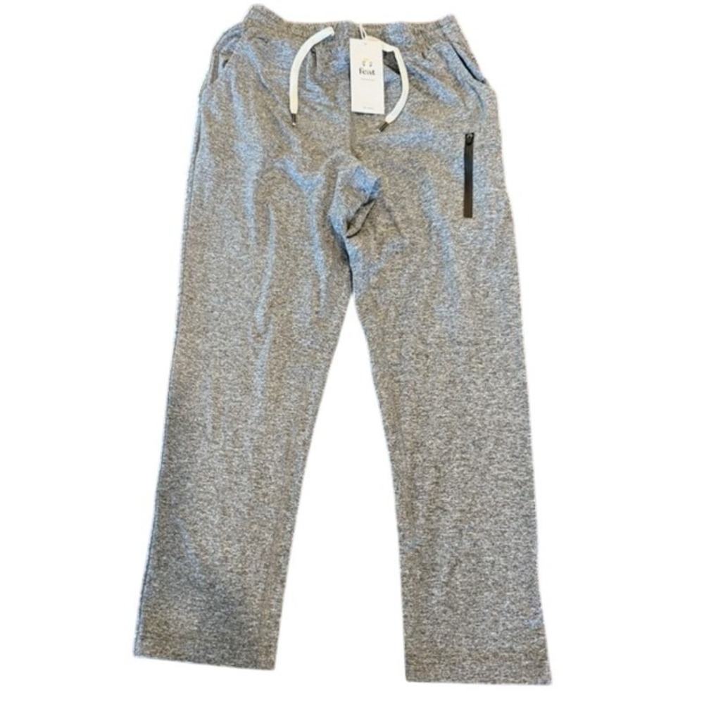 FEAT Roam performance Pants  LARGE